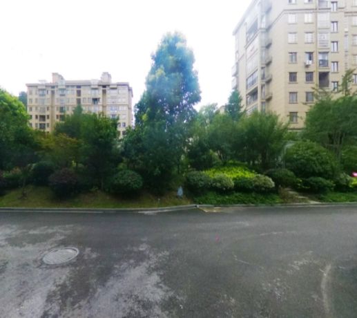 关岭县城区住宅用房及土地拍卖